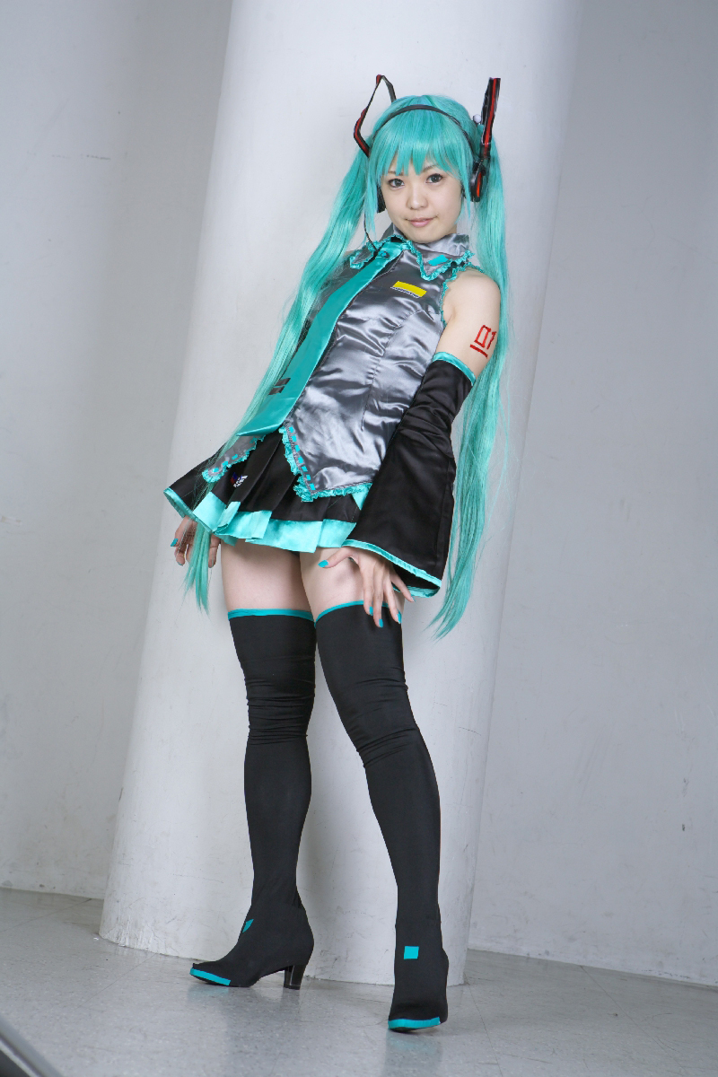 [Cosplay]  Vocaloid - Sexy Hatsune Miku